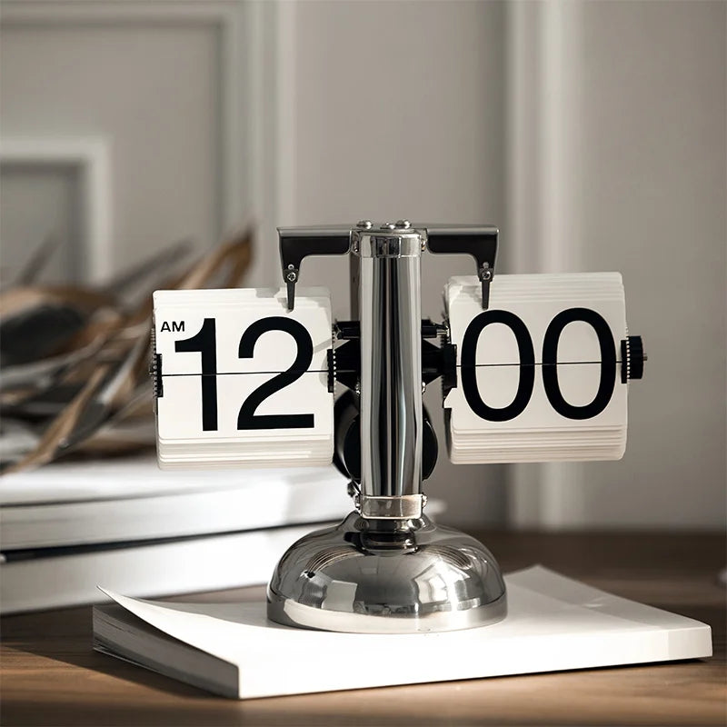 Retro Minimalist Flip Clock Stainless Steel Flip Internal Gear Quartz Clock Black/White Home Small Desktop Clock Digital Bedroom