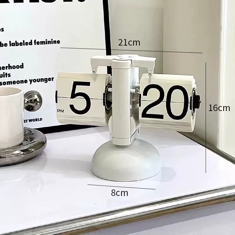 Retro Minimalist Flip Clock Stainless Steel Flip Internal Gear Quartz Clock Black/White Home Small Desktop Clock Digital Bedroom