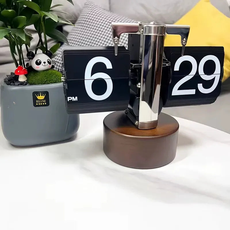 Retro Minimalist Flip Clock Stainless Steel Flip Internal Gear Quartz Clock Black/White Home Small Desktop Clock Digital Bedroom